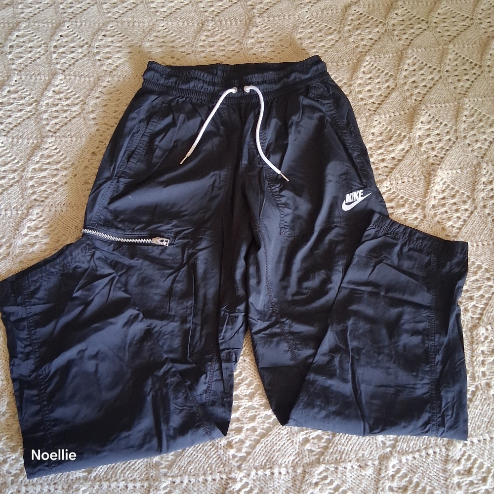 Nike Windbreaker Pants